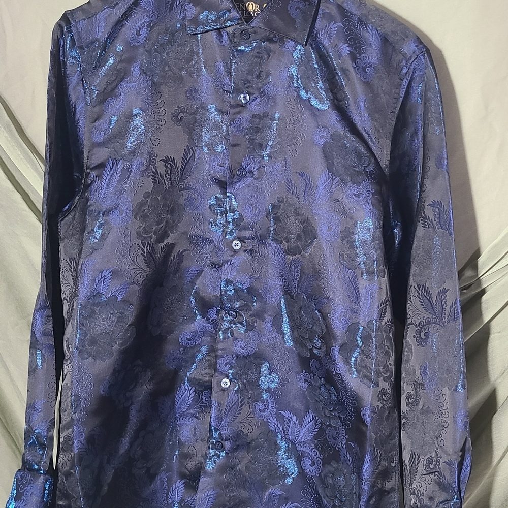 Senor Del Los Cielos mens blue shiny metallic button-down dress shirt